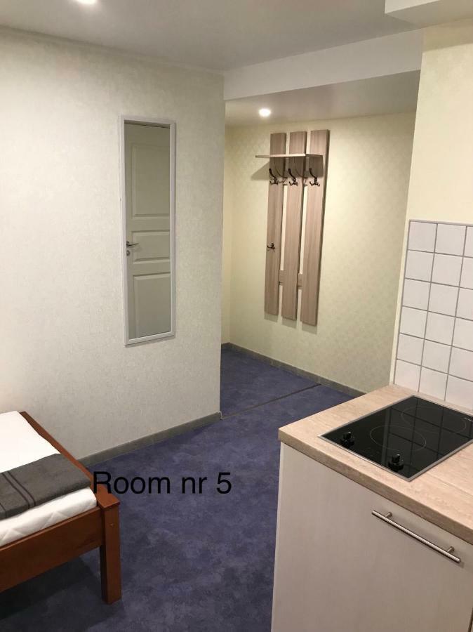 Liivalaia 40 Cozy Kitchen Studio Tallinn Eksteriør billede