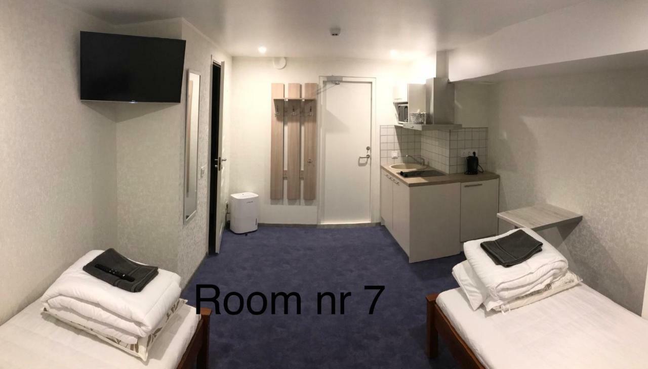 Liivalaia 40 Cozy Kitchen Studio Tallinn Eksteriør billede